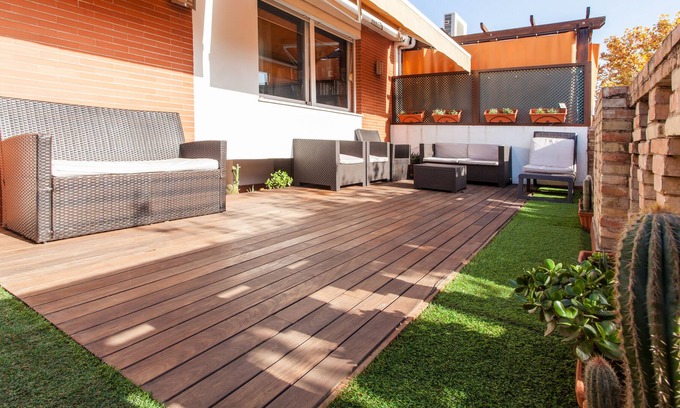 San Roque Apartment | Duplex penthouse in Sevilla centre. Wifi, AC, large terrace, excellent views.