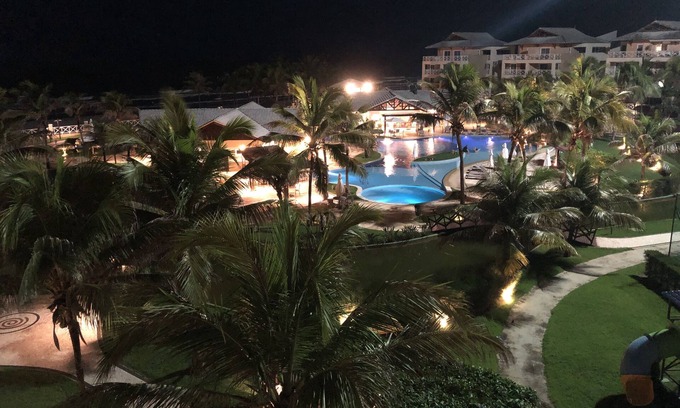 Porto das Dunas Apartment | Duplex waterfront 2km from Beach Park in the most complete condominium of Porto das Dunas