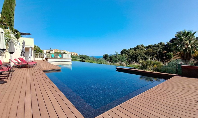 Mandelieu-La-Napoule Apartment | Duplex with terrace & unobstructed view - Private estate in Mandelieu