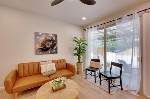 Jessieville House | Duplex with Furnished Patio Near Lake Ouachita!