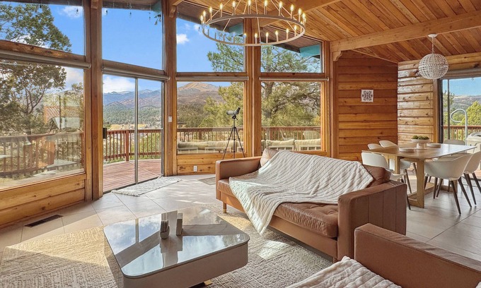 Ruidoso Cabin | Dusk & Cedar: Panoramic View with Hot Tub, Dog Friendly