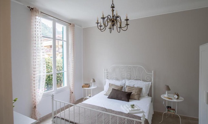 Dolceacqua House | DUSSAIGA - Casa Di Giacinta