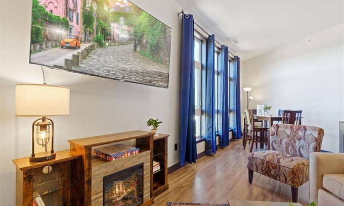 Dyersville Condo | Dyersville Magic Condo #316