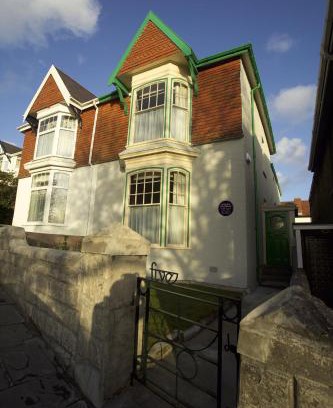 Uplands House | Dylan Thomas House