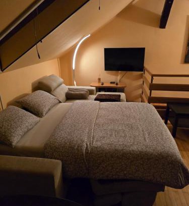 Savamala Apartment | Earth & Sky apartment