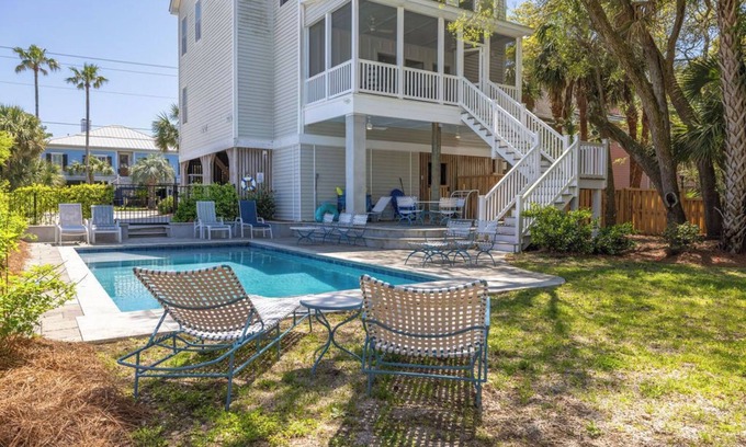 Folly Beach House | East Arctic Avenue 0512 - Conched Out- Easy Beach Access and Pool