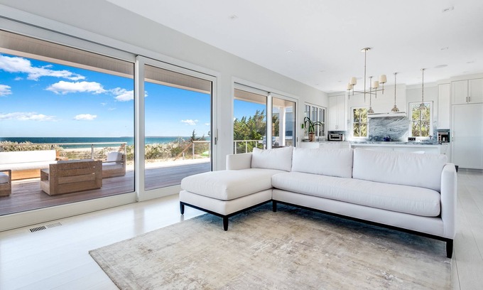 East Hampton House | East Hampton, NY on the Water, Private Beach