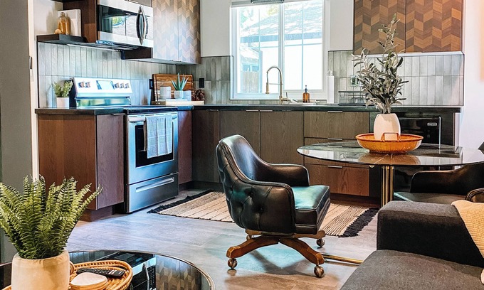 Chico Apartment | East Park Studio | Downtown Style