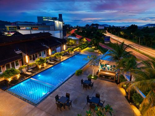 Kampung Sungai Nibong Hotel | Eastin Hotel Penang