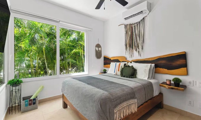 Playacar Fase II Condo | Eclectic Akumal Retreat Pool Beach Wi-Fi Tulum