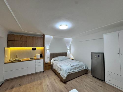 Tirana Apartment | EcoLuxe Home Studio 1