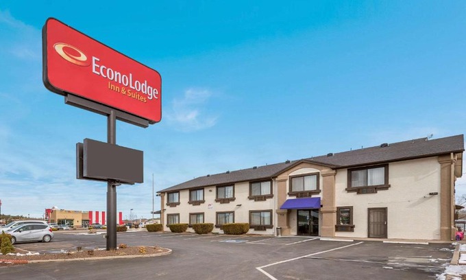 Williams Hotel | Econo Lodge Inn & Suites Williams - Grand Canyon Area