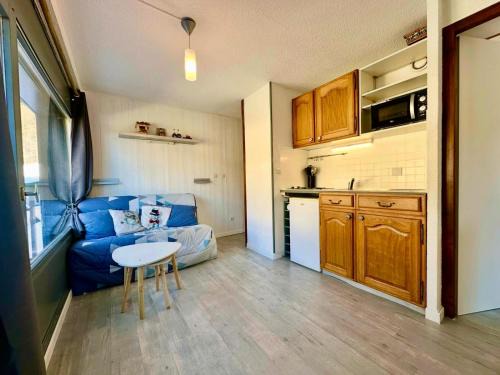 Les Carroz-d'Araches Apartment | Edelweiss Résidence plein centre de la station rez de chaussée 50 m des navettes gratuites belle terrasse et grand parking privé en sous sol