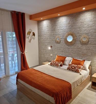 Caere Vetus House | Eden Bay Vacation Home