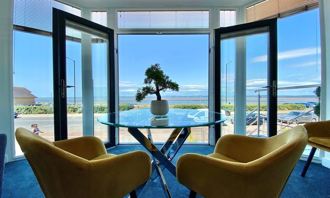 Morecambe Apartment | Eden Escapes Serviced Apartments
