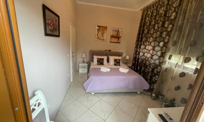 Radhime House | Edgar Hotel