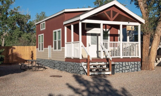 Moab House | Edge of the Desert Castle Valley Cabin #06