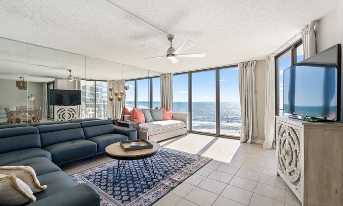 Panama City Beach Condo | Edgewater T3 Unit 602