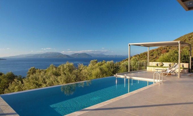 Sivota Villa | Efxenia Villas-Villa Luna