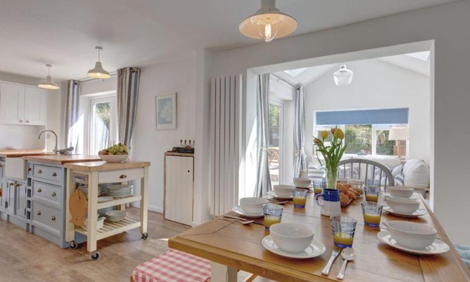 South Creake House | Egret 4