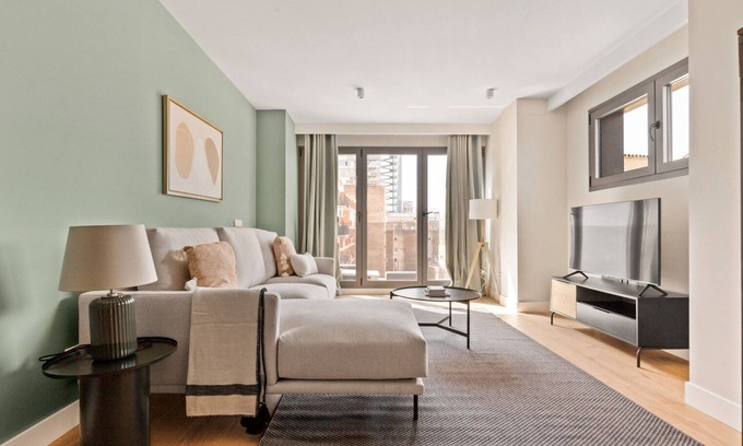 la Vila de Gracia Apartment | El Camp d'en Grassot i Gràcia Nova 2BR w/rooftop + pool