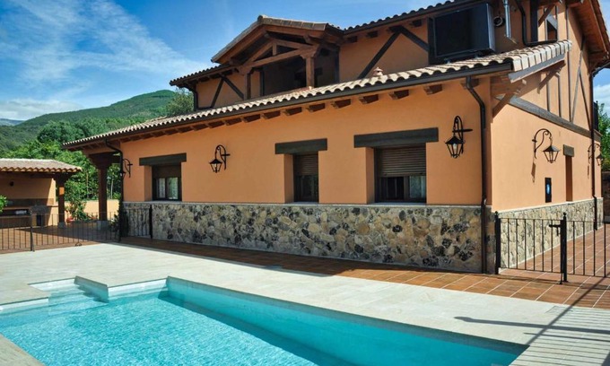 Candeleda House | El Hojaranzo Casa rural con encanto en Candeleda