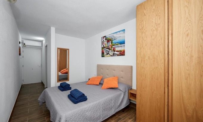 Alicante Hotel | El Patio Hostal