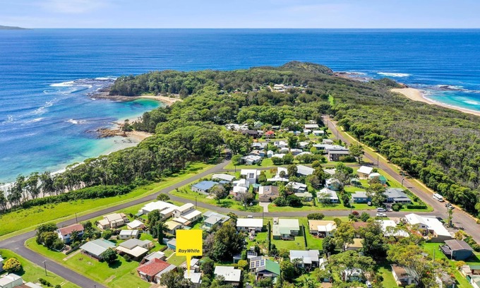 Bendalong House | Elanora - original Bendalong beach cottage