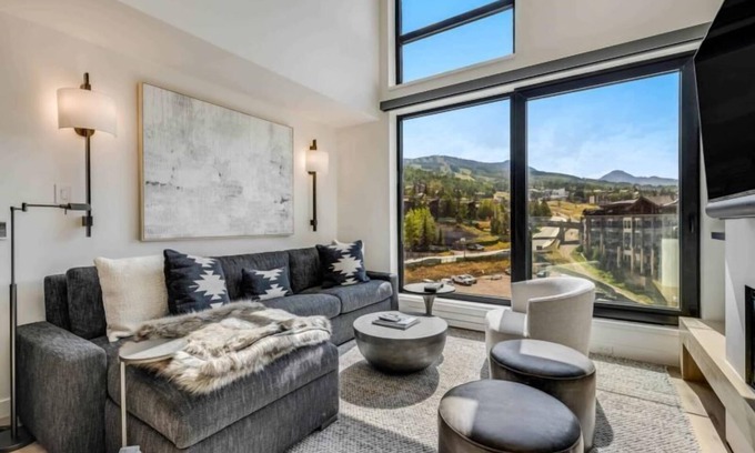 Snowmass Village Cabin | Electric Pass Lodge 607