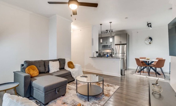McNeil Apartment | Elegant 1BR w/resort style pool near The Domain