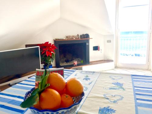 Fondachello Apartment | Elegant apartment with sea view in Mascali - 60 m²
