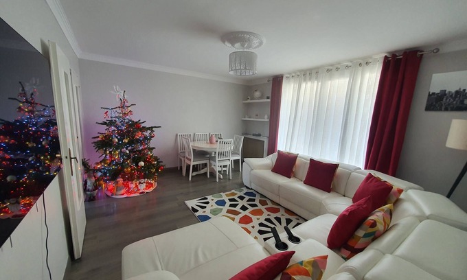 Champigny-sur-Marne Apartment | Elegant Appartement meublé de 3 chambres sur n81 m² Champigny-Sur-Marne.