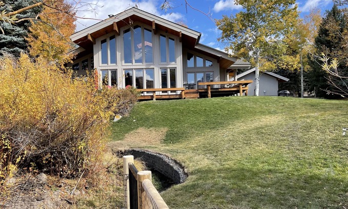 Sun Valley House | Elegant Elkhorn Home with BALDY Views