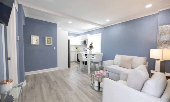 Southwest Apartment | Elegant Home in Antique Row