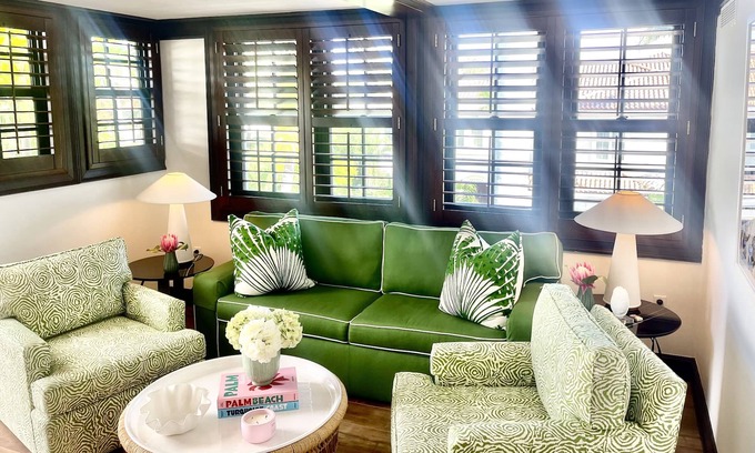 Palm Beach Apartment | Elegant One Bedroom Suite, Separate Living Room with Private Terrace