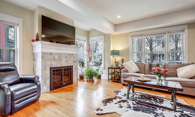 Saratoga Springs House | Elegant Saratoga Springs Stay: Walk to Town, Track