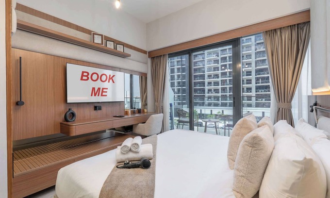 Nad Al Sheba Apartment | Elegant Studio at Azizi Riviera Sleeps 2 with Pool