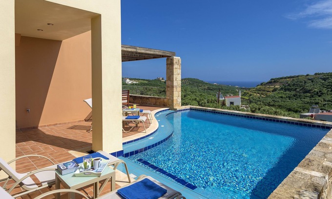 Agia Villa | Elegant three bedroom villa with amazing view and a heating pool