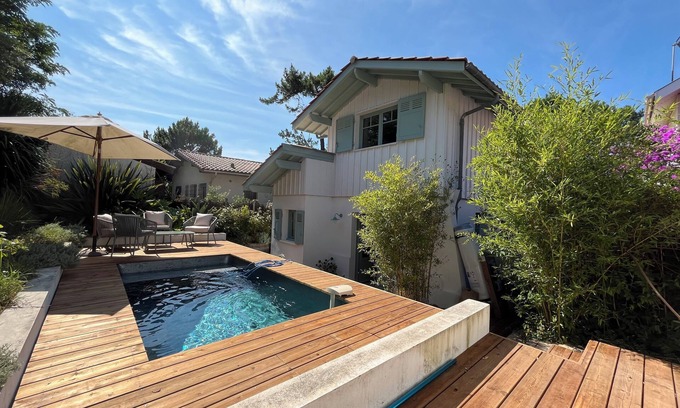 Cap-Ferret Villa | Elegant villa with pool