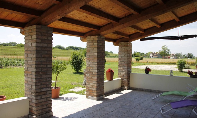 Melara House | ELENA in Corte SPINATA:Quiet little countryhouse on the PO cyclepath near VERONA