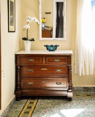 Aegina Town House | Elena's Guest House