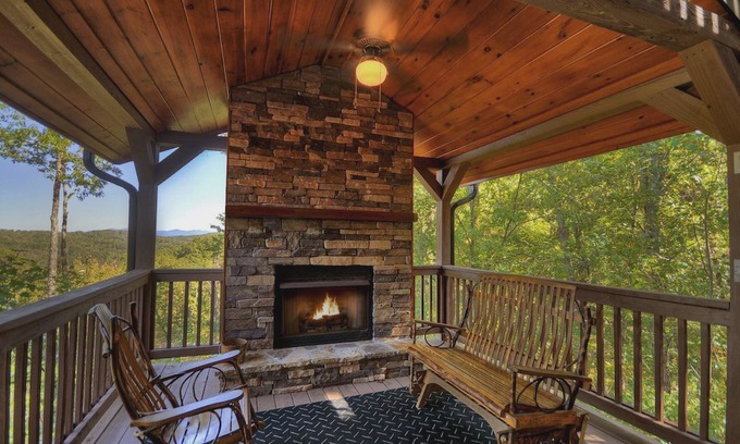 Blue Ridge Cabin | Elevation 2020 - Aska Adventure Area
