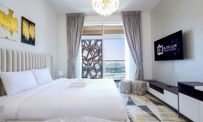 Al Barsha Apartment | Elite LUX Holiday Homes - Jewelz Residences Studio in Arjan, Dubai