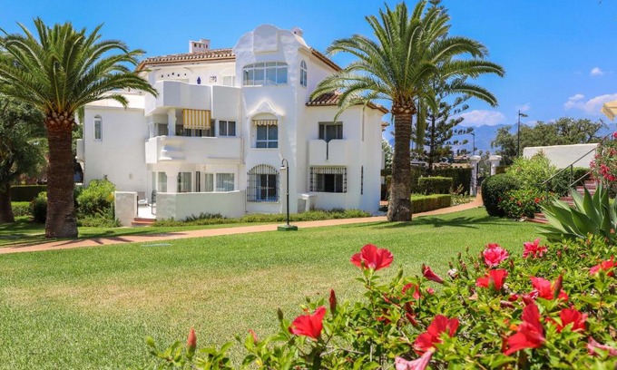 Elviria Apartment | Elviria del Sol ground floor apartment