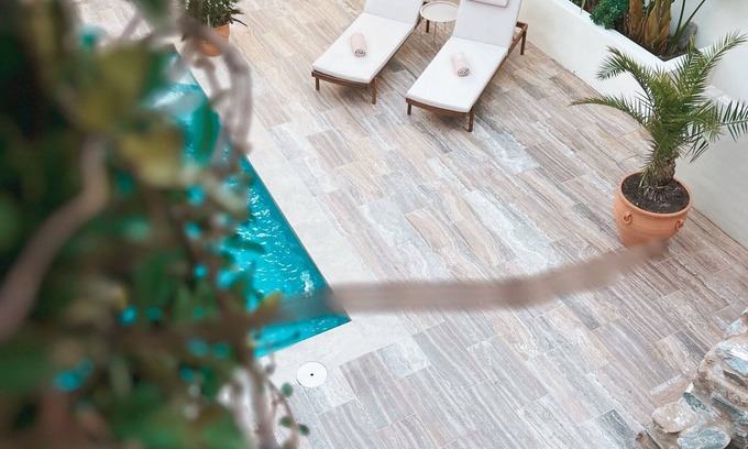 Melegis Hotel | Elysium Restaurant & Boutique Hotel