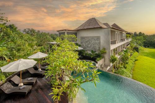 Pejeng Hotel | Emana Akatara