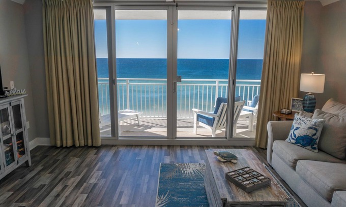 Panama City Beach Condo | Emerald Beach - 12th floor w/private balcony