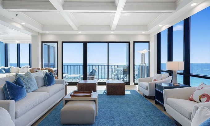 Destin Condo | Emerald Towers 1503 - Beachfront Penthouse with Private Sauna & Gulf Views