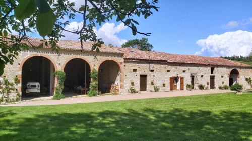 Calmont House | En Pascot - gîte 190 m2 - 3 chambres - 6 pers - 3 épis et 3 étoiles - à 10 mn de Villefranche et Nailloux