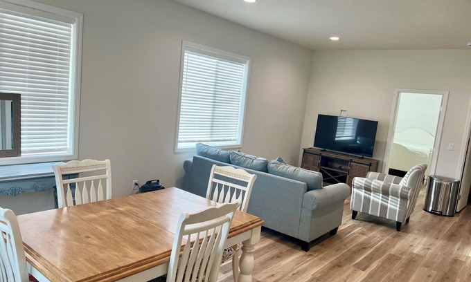 Idaho Falls Apartment | Enchanting 2-bedroom apartment with stunning views and AC in Idaho Falls
